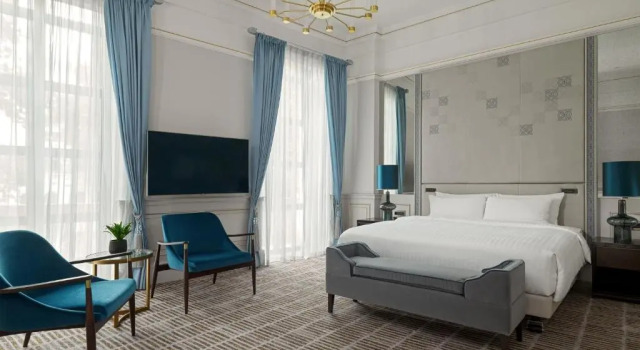 Двухместный люкс Presidential Tbilisi Marriott Hotel