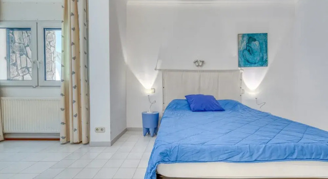 Villa in Roses With Private Pool & Sea Views