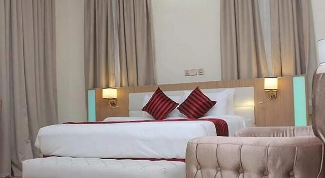 Номер Classic Elegant Hotel & Suites by City Green