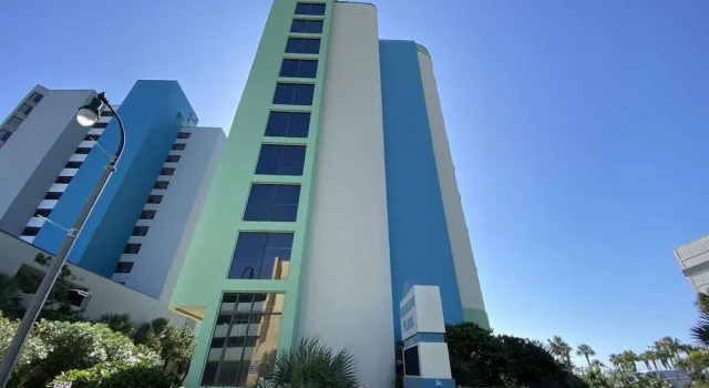 Meridian Plaza 1002