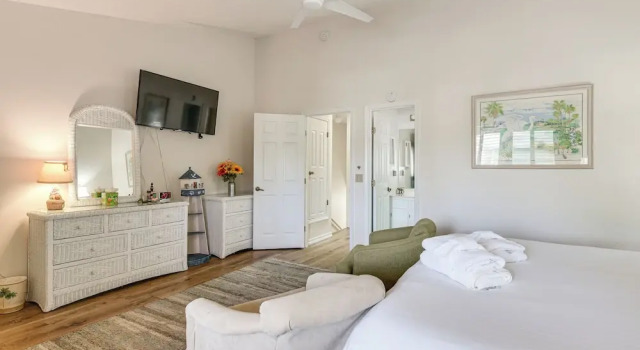 Апартаменты с 2 комнатами PCB Townhome w/ Resort Amenities - Walk to Ocean!