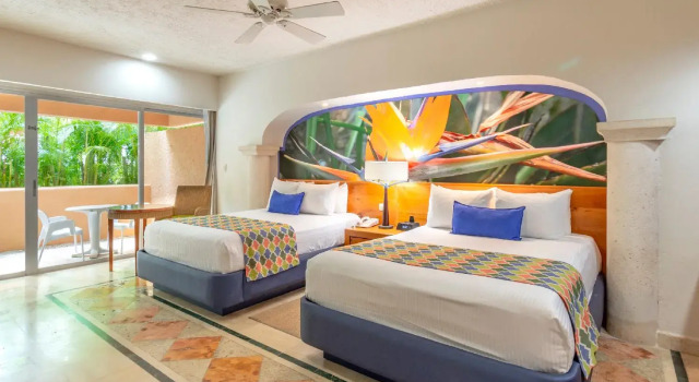 PA Beach Club & Hotel