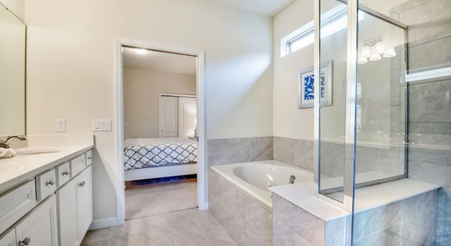 Коттедж с 6 комнатами NEW DEC 2018! Solterra 6bd/4ba Pool Home #6st452