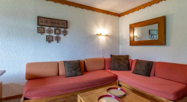 Appartement Les Allues-Méribel, 2 pièces, 6 personnes - FR-1-355-50