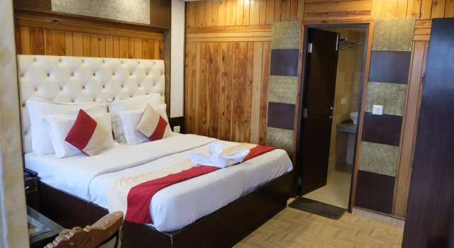 Hotel Luxmount, Book Hotel Mussoorie Uttarakhand