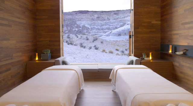 Amangiri, Rezerwuj Hotel Hotele w South Coyote Buttes z parkingiem, Parking