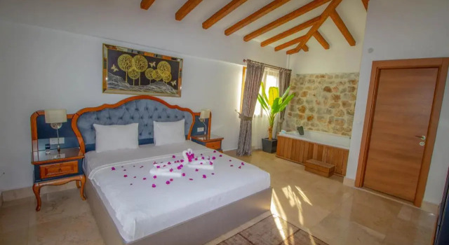 Patara Infinity 3+1 Villa, Özel Havuzlu, Fethiye, Rezervovat Hotel Hotely v Fethiye Area s bazénem, Bazén
