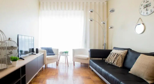 Апартаменты Sunny 4 Bedroom Apartment - with View