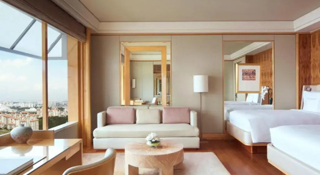Двухместный номер Deluxe с видом на Kallang Precinct The Ritz-Carlton, Millenia Singapore