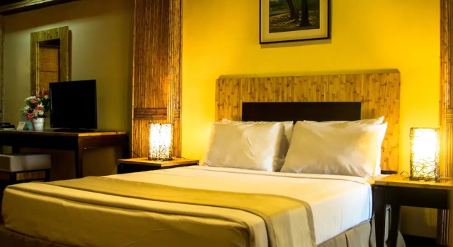 Семейный номер Superior с 2 комнатами Matabungkay Beach Hotel