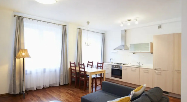Goodnight Warsaw Apartments Dubois 8
