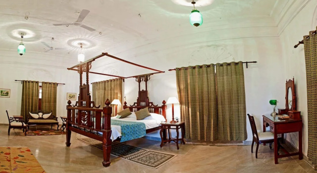 Номер Royal Neemranas - Deo Bagh
