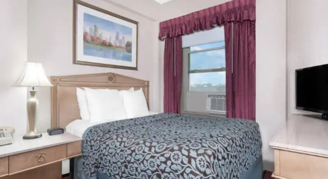 Days Inn Rochester Downtown, Varaa Hotelli Hotellit Minnesota pysäköinnillä, Pysäköinti