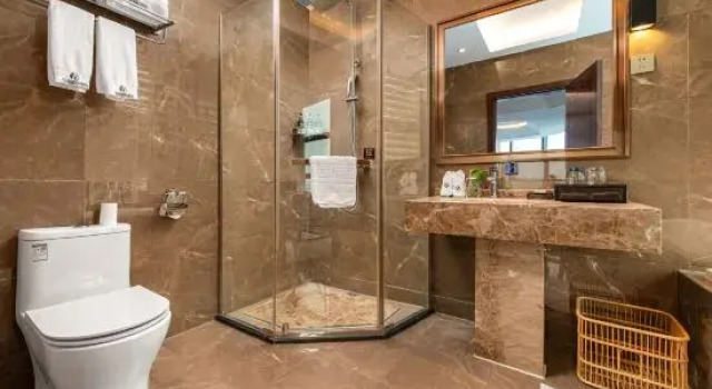 Люкс Premier Xingyi Dibiao International Hotel