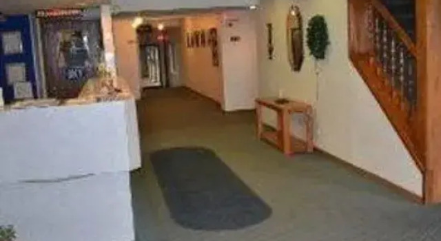 Sky Lodge Inn & Suites - Delavan, Book Hotel Hoteller i Delavan med pool, Swimmingpool