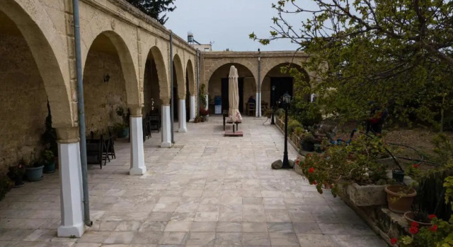 Revaklı Ev Guest House, Book Guesthouse Guest Houses in Northern Cyprus, Guesthouse