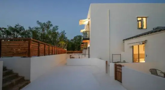 Phoenix · Xiugu Valley Pool Boutique Retreat, Rezerwuj Boutique Hotel Beihai Guangxi