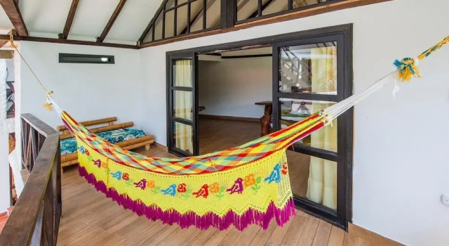 Четырёхместный номер Superior с балконом Hostal Antawara Tayrona