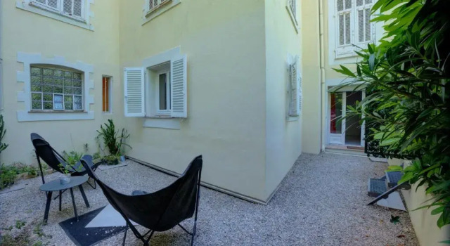 Апартаменты Beau T2 dans Résidence avec Piscine proche mer + PK