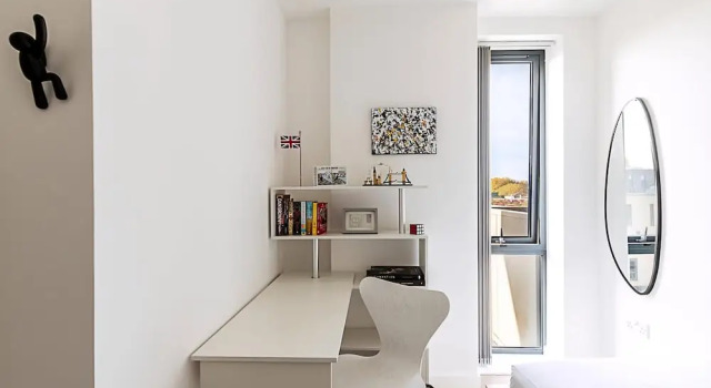 Stepney Green City Apartment