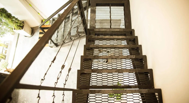 The Rabbits Hole Hostel, Забронировать Хостел Отели Бангкока с парковкой, Парковка
