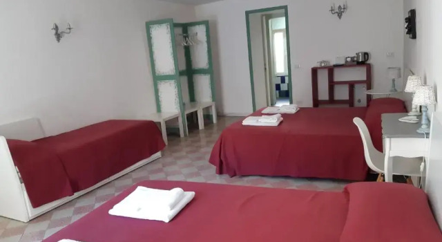 Семейный номер Standard B&B Alchimia Napoletana