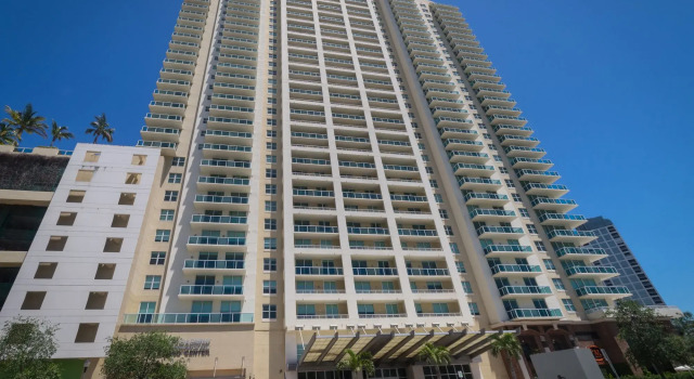OB Suites, Varaa Hotelli Hotellit Miami Beach uima-altaalla, Uima-allas