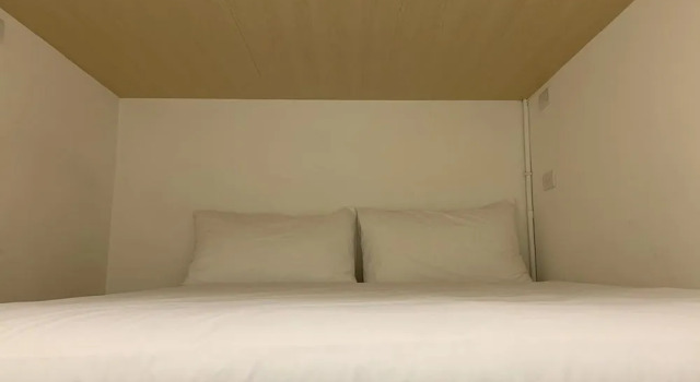 PlainStay Hostel