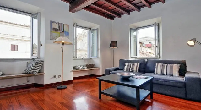 Farnese Elegant Apartment