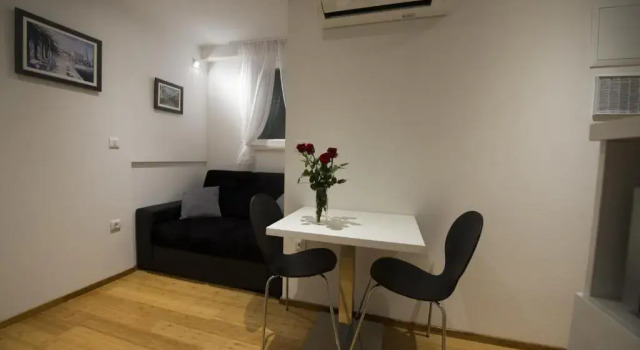Студия Apartments Annya