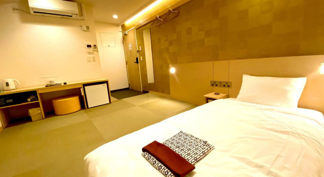 Одноместный номер Standard Namba Ebisu Hotel