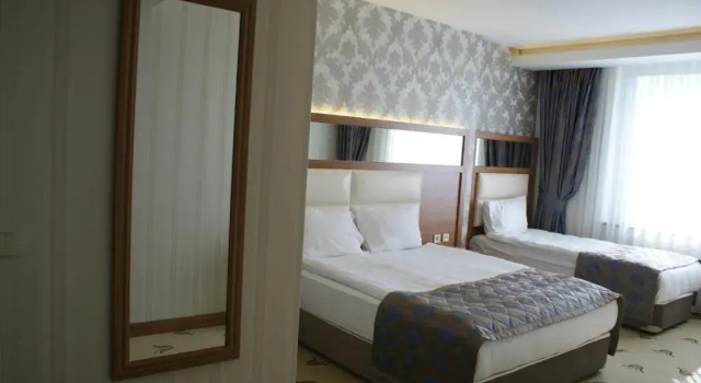 Трёхместный номер Standard Carmine Otel