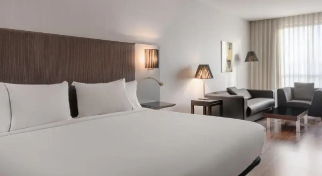 Двухместный номер Superior AC Hotel by Marriott Madrid Airport