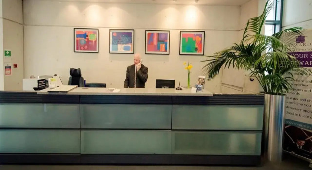 IMI Conference Centre & Residence, Boek Hotel Sandyford Dublin