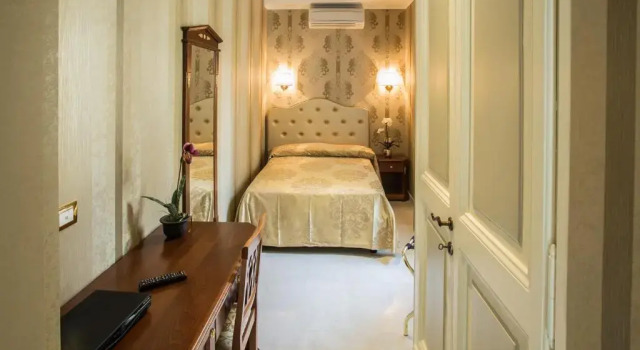 Номер Standard Navona Queen Rooftop