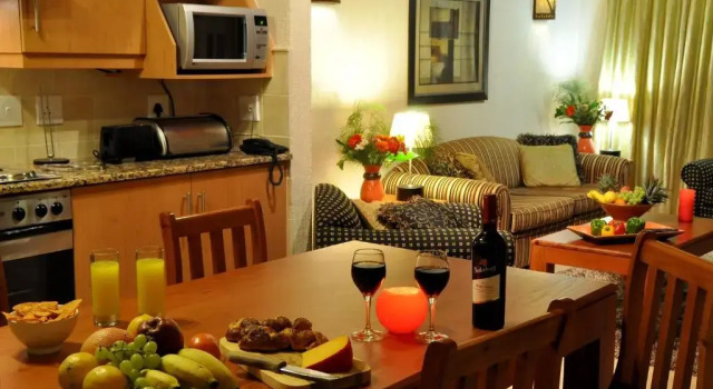 Legend Safaris 257A - in Kruger Park Lodge, Забронировать Отель Отели Хейзивью 4 звезды, рядом с Kruger Park Lodge Golf Club, 4*