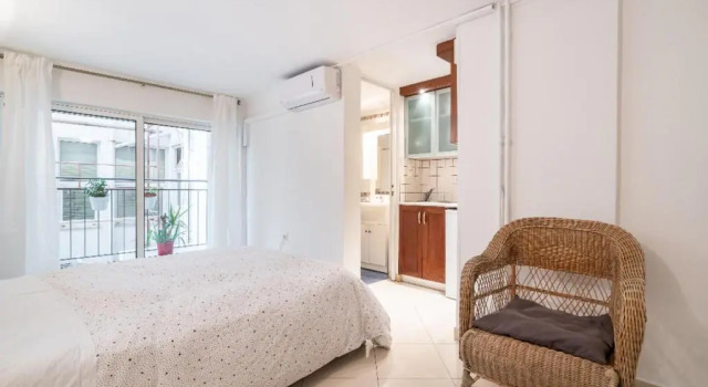 Studio in the city center, Syntagma