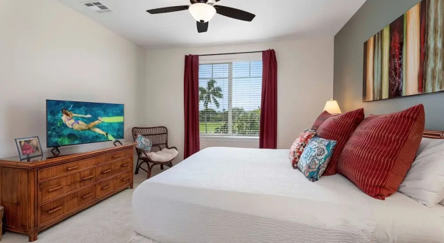 Paradise Getaway- Golf Course and Lake Views -vrkcv