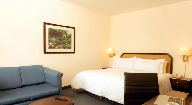 Номер Standard Fiesta Inn Express Monclova