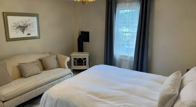 Номер Luxury Independence Inn