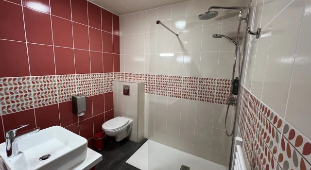 Номер Comfort Brit Hotel du Parc Niort Centre-Parking gratuit