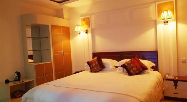 Changbai Mountain Spring Holiday Hotel, Rezerwuj Hotel Baishan 