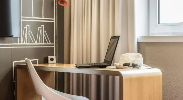 Номер Superior ibis Toulouse Pont Jumeaux