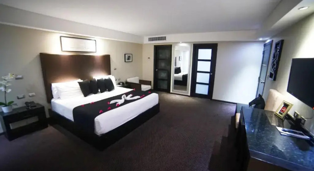 Полулюкс Savoy Hotel Boutique