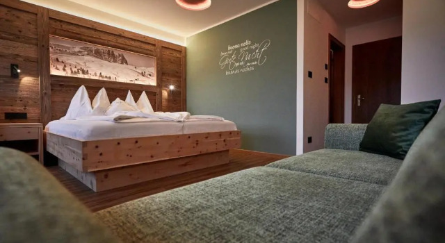 Двухместный номер Deluxe с балконом Hotel Garni Savoy - new opening