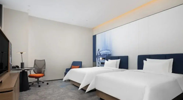 Двухместный номер Luxury c 1 комнатой с видом на город Hampton by Hilton Dongguan Liaobu Songshan Lake Avenue