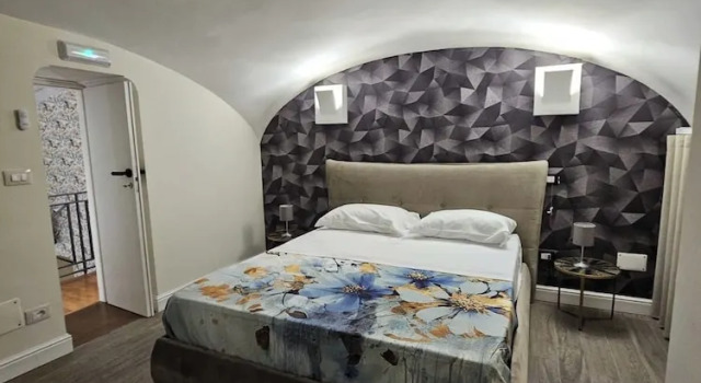 Номер Comfort Napoli the charme