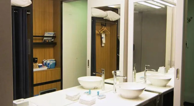 Двухместный номер Standard Aloft by Marriott Miami Doral
