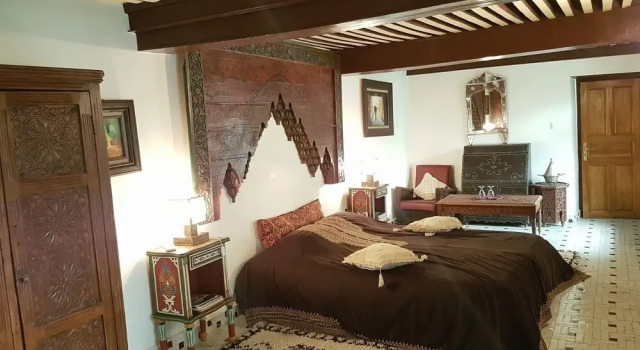 Camera Standard Riad Souafine