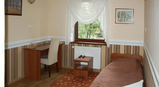 Hotel Restauracja Redos, Prenota Hotel Nysa Opolskie